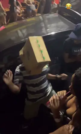 @MANOGUUH 💥🫨 #salvador #naipebahiano #naipe #bloquinho #dança sextouuuu 🙅🏾‍♂️foi ??? 😂😂😂👊🏾