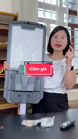 Đèn Đường Liền Thể mắt ngọc, đèn năng lượng mặt trời, công suất 1000W, sạc nhanh, sáng xuyên đêm #hangxinhtuoi #đenuongnangluongmatroi 
