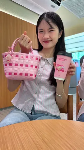Molly Tea ครบรอบ 1 ปี 1st Anniversary, Thai Love You! สินค้าพิเศษน่ารักๆเพียบ รีบแวะมาร่วมสนุกกันด่วนๆ #mollytea #mollyteath #mollyteathanniversary 
