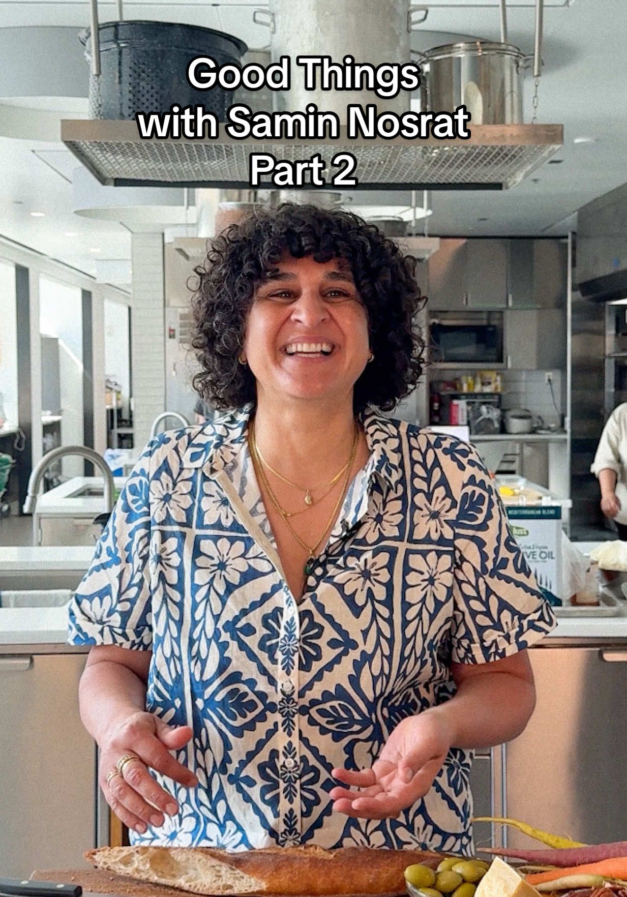 Samin Nosrat is back with another simple tip—this time, how to turn plain carrots into dramatic ribbons with just a peeler. It’s proof that making food look mouthwatering doesn’t have to be complicated. Her new book Good Things: Recipes and Rituals to Share With People You Love reminds us that the real magic of cooking is around the moments we create around the table. #peeler #carrot #KitchenHacks #cookbook 
