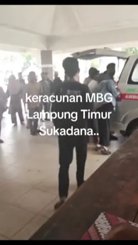Puluhan siswa SD dan SMP di Kecamatan Bumi Agung dilarikan ke Rumah Sakit Umum Daerah (RSUD) Sukadana Lampung Timur, Mereka mengalami mual, pusing, hingga muntah setelah menyantap menu MBG di sekolah, Lalu siapa yang bertanggung jawab setelah terjadi begini, akankah terus berulang? 