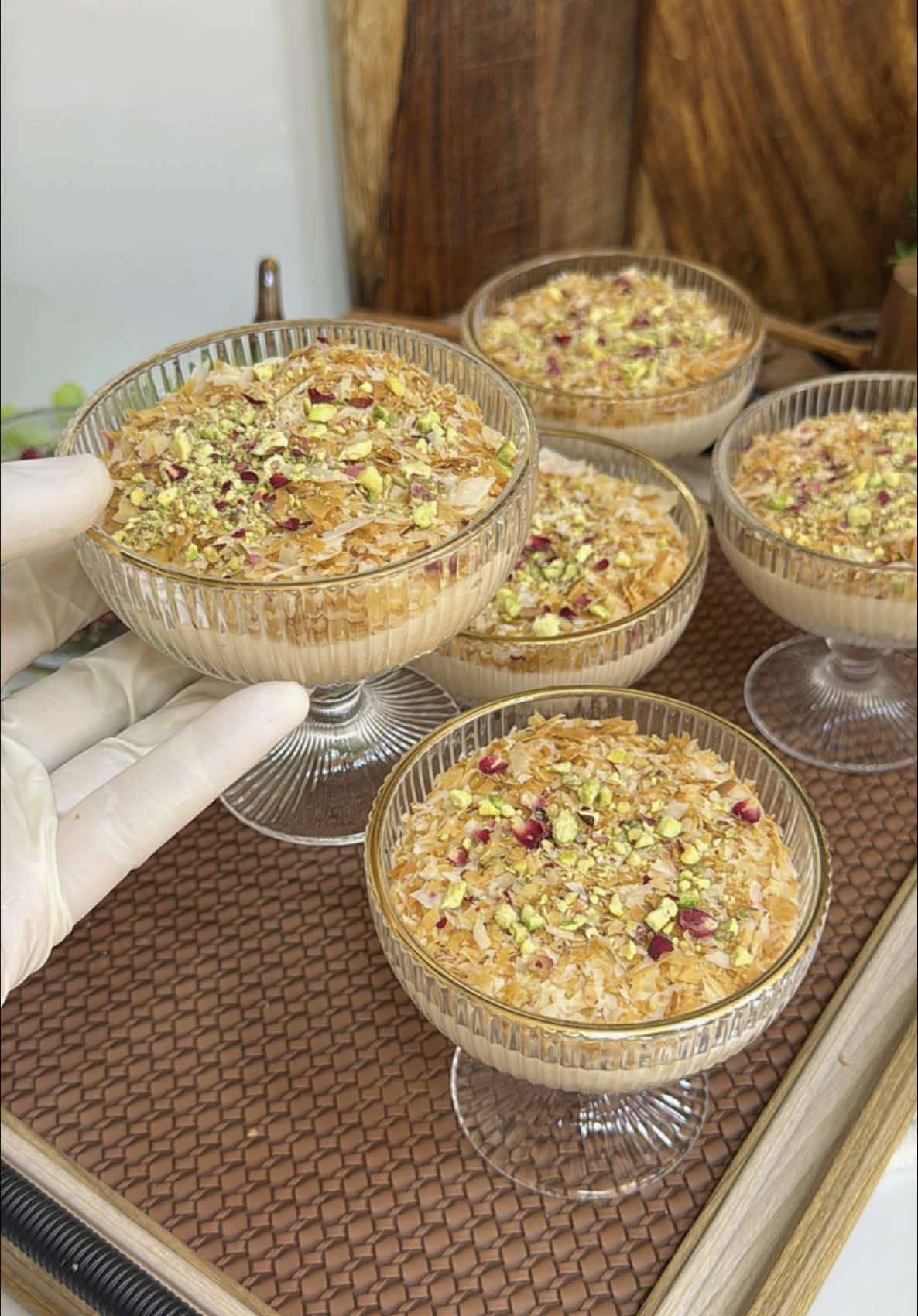 كل مره بعملها بتطلع احلى واطيب من المره اللي قبلها 👏بالحليب والنشا وشوية جوز هند 😍فأجئيهم وفرحيهم #وصفات