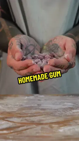 This is the easiest way to make healthy, natural bubble gums at home and yes, I don’t know how to blow a bubble 😂 INGREDIENTS: * 50 g gum base * 50 g agave syrup (or corn syrup, or honey) * 1 tsp liquid edible coloring (any color) * ½ tsp flavor extract (strawberry, mint, lemon, etc.) * Powdered sugar (for kneading and coating) STEP BY STEP: -Melt 50g gum base + 50g agave (or corn syrup/honey) in a double boiler until smooth. -Stir in 1 tsp edible color + ½ tsp flavor of your choice (strawberry, mint, lemon, etc). -Pour onto a surface dusted with powdered sugar. Knead and stretch for 10 min until it cools slightly but stays pliable.Its important to stretch it enough times so that it fully develop its elasticity -Roll into a long snake, cut into pieces, and shape into balls, rectangles, or sticks. -Coat each piece with powdered sugar so they don’t stick together. ⏰Storage :Keep in a sealed jar with powdered sugar for 2–3 weeks, or wrap each piece in baking paper for up to 1–2 months. If you want them extra fresh, wrap tightly and store in the fridge for up to 3 months. #gum #bubblegum #chewinggum #homemade #fyp 