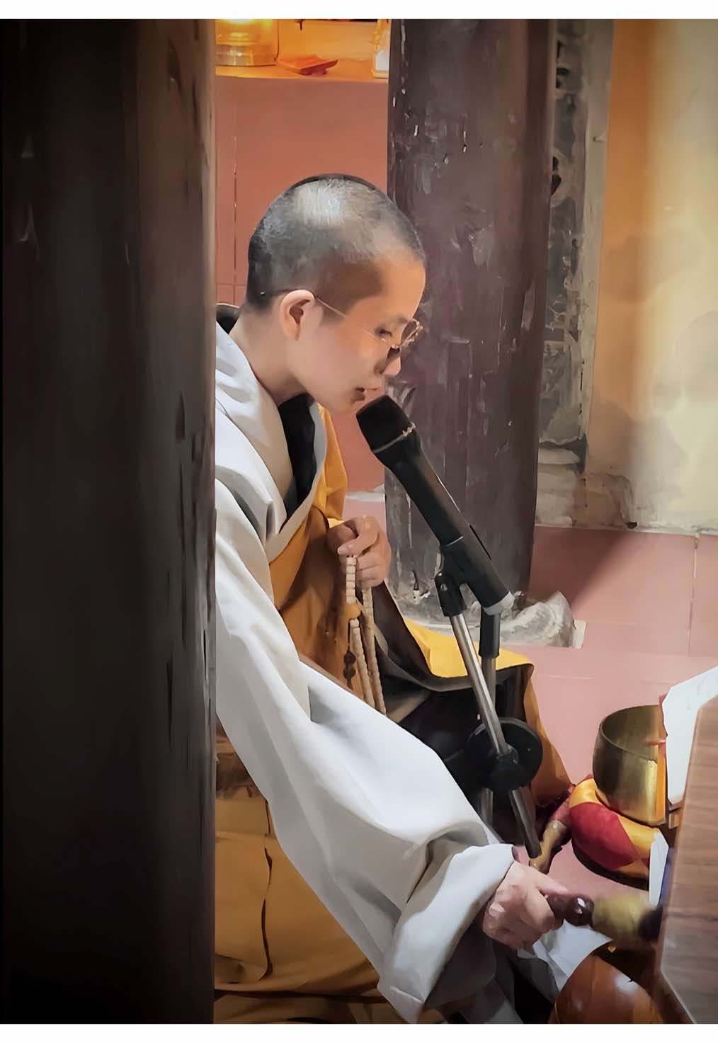 Khi trái tim bạn tổn thương hãy trở về với Phật. Trái tim bạn sẽ nhận được năng lượng tự chữa lành cho trái tim mình! #phatphapnhiemmau #nammoadidaphat #xuhuongtiktok #viral #loiphatday #suphu #buddha 