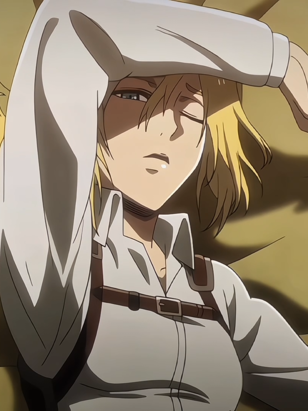 غادي معاك بالنيه 😍 #AttackOnTitan #historia #foryoupage #fyp #تيم_وينتر❄️ 