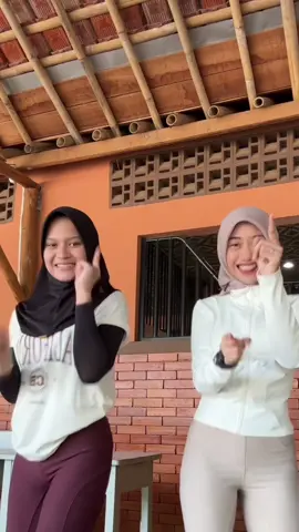 honeymoon dimana mana