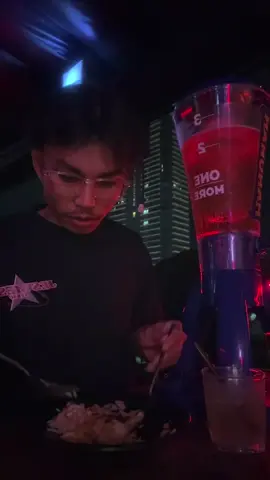 សុីសិនហើយនឹកទុកមួយឡែក🙂#nobbona 