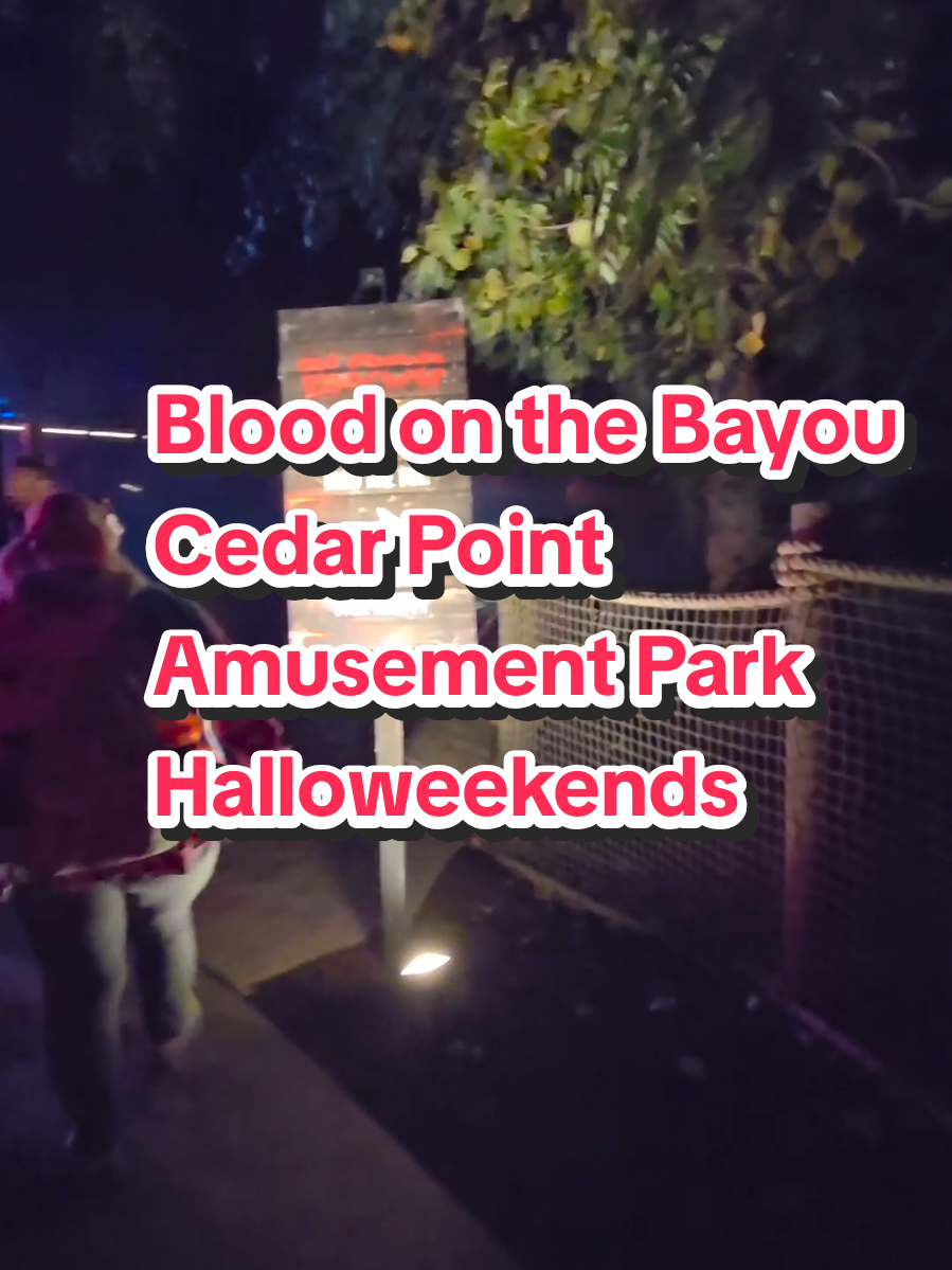Blood on the Bayou was our second walk-thru haunted house at Cedar Point Amusement Park Halloweekends. It was more walking then scares. This year was disappointing. #halloweekend #cedarpoint #cedarpointamusementpark #bloodonthebayou #hauntedhouse 