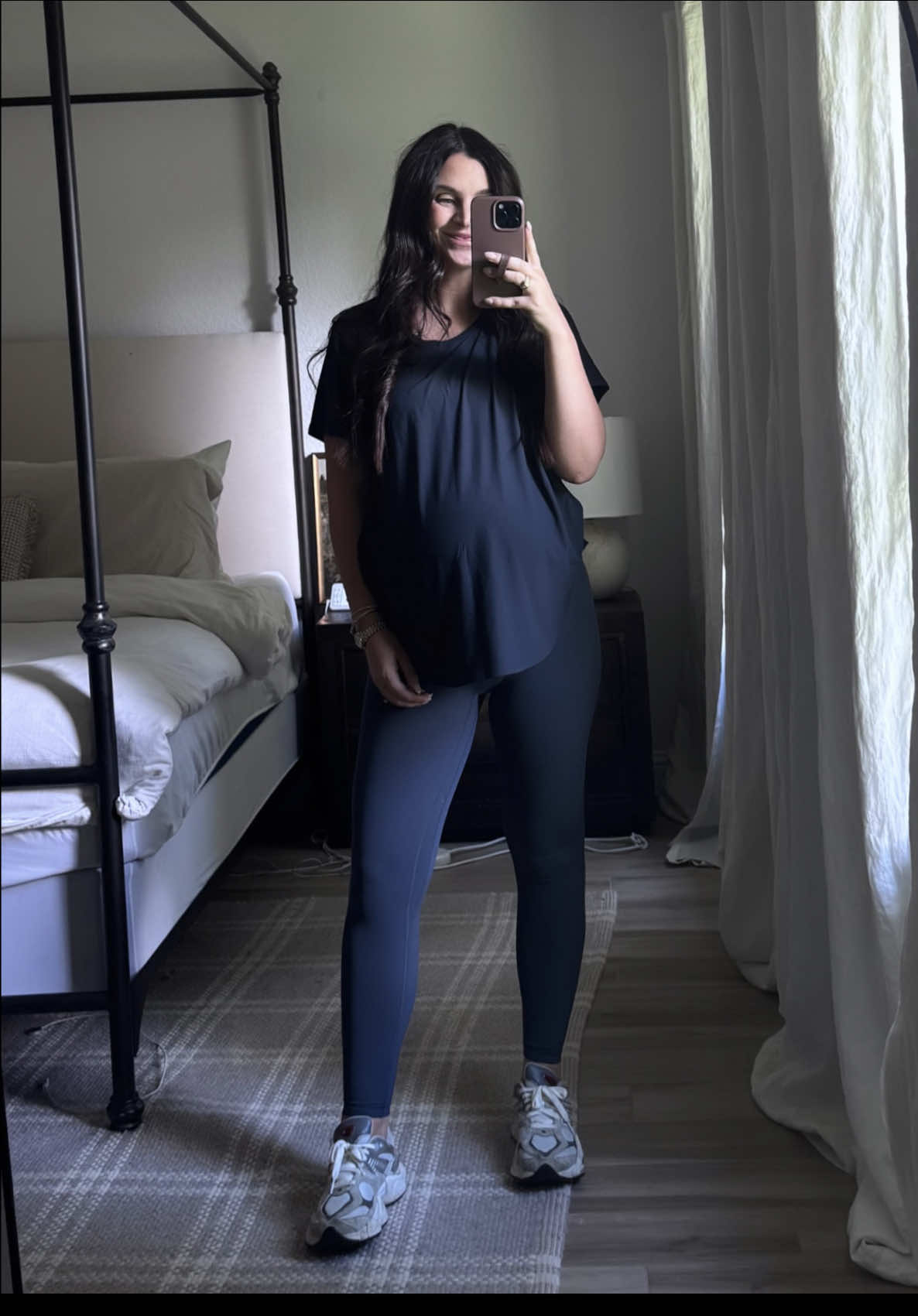 in bio 🫶🏻 wearing my true size medium in leggings + large in top! It’s not my first rodeo guys, I know the Amazon good stuff! #33weekspregnant #amazonfinds #amazonfavorites #momoutfitinspo #amazonvirtualtryon 