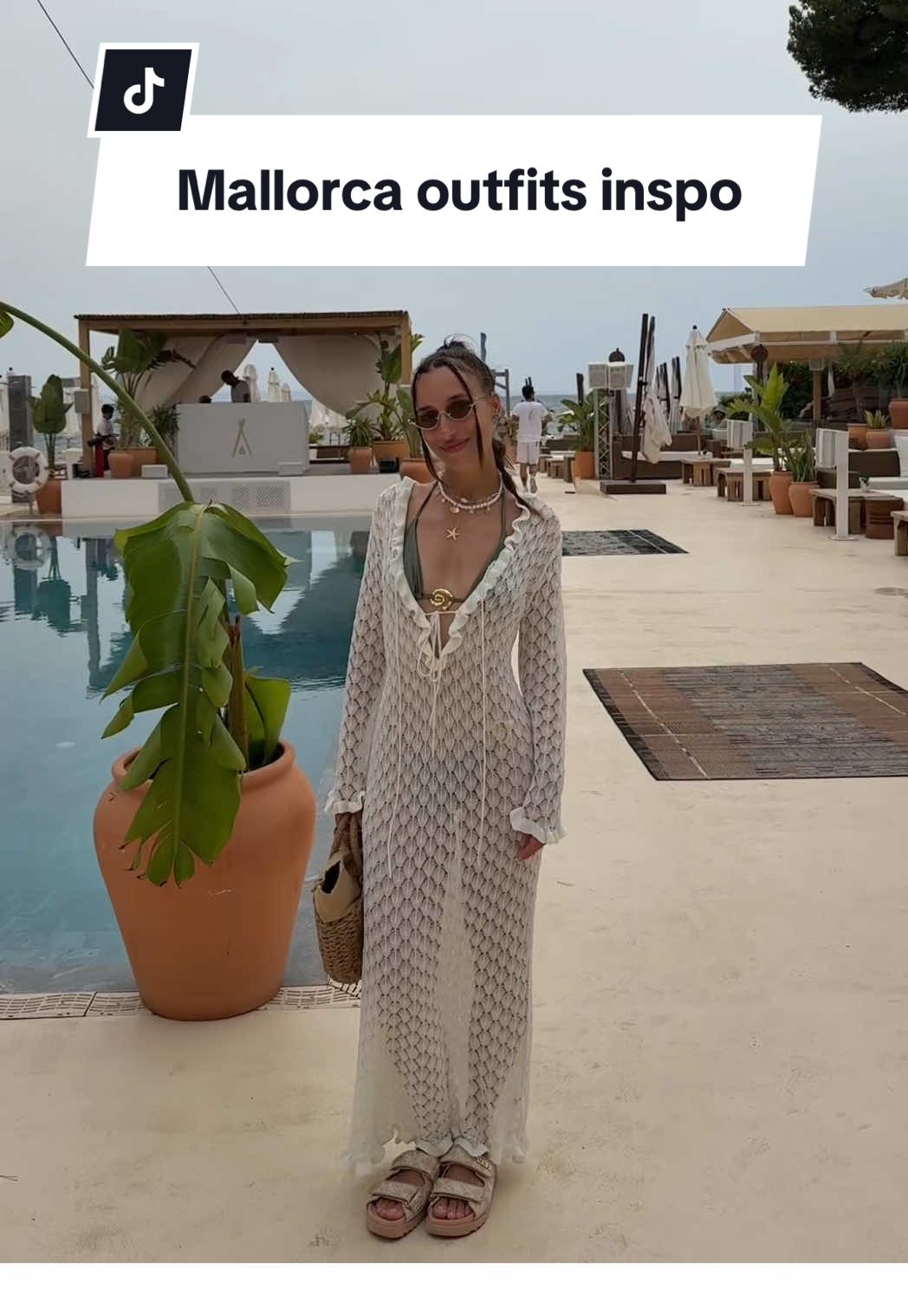Serving looks under the Spanish sun  🇪🇸🌊🍷🚤🌴💛 When the outfits match the island vibes  #mallorca #outfit #outfitinspo #islandoutfit #traveltiktok 