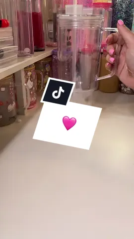 #SnowglobeSupplies #DIYCupsAndTumblers #CraftSuppliesOnline #GlitterCrafts #TumblrCrafting 