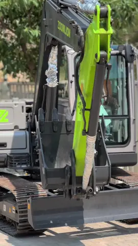 Delivery unit Zoomlion ZE75GA #zoomlionexcavator #zoomlionpalu #Zoomlionpasagkayu #zoomlionsulawesi 