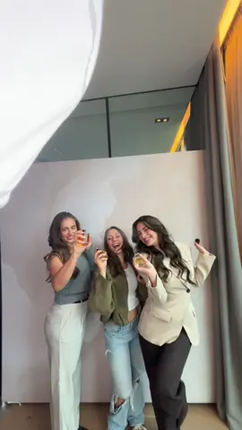 JOHN BEERENS PENTHOUSE BEAUTY EVENT 25💕💕💕 @Johnbeerens.com ✨✨✨ @Demi Malensek @Carlina @Sharon  @BRITT BREEMEN  @Rosanneliene 💕💕💕 #beauty #johnbeerens #event #amsterdam #conservatoriumhotel 