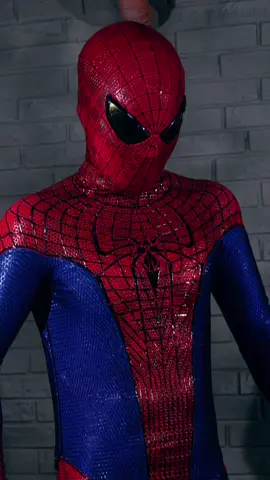Memory. #spiderman #peterparker #costume #cosplay #cosplayer #halloween #usa_tiktok #marvel #viral #fyp 