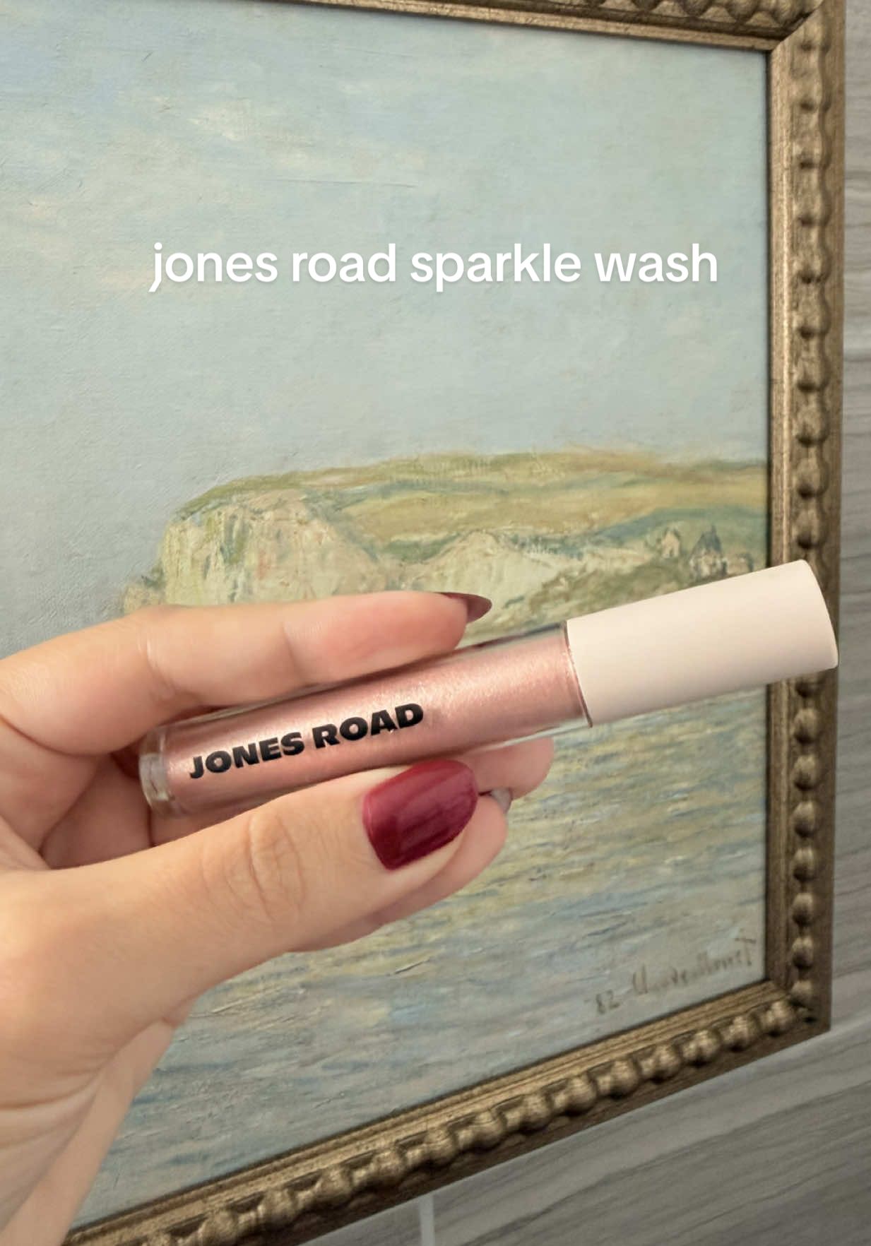 my fave glitter liquid eyeshadow that makes me feel like a fairy when I get ready in the morning!!! plus it's buildable so I can get even more glittery for after work 🧚‍♀️ on my shopmy !! @Jones Road Beauty #glittereyeshadow 