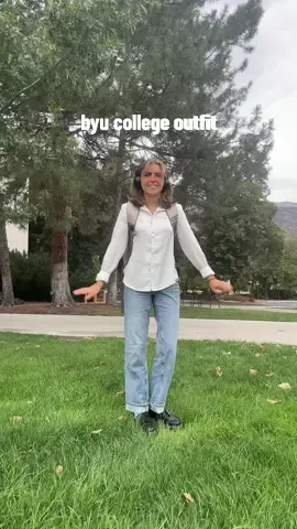 almost tipsied over because of how heavy my backpack is college outfits | college outfit | ootd | college student | byu #collegeoutfits #collegestudent #OOTD #byu 