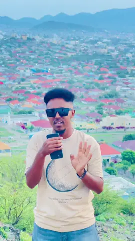 #saylac🏞 #lughaya🏞 #awdal_borama #gabiley🌾🌾🌾🌾🌾 #samaroon💙🤍💙🦋 #awdalstate💙🤍 Saylac waxba laguma qaban karo waa dhul samaroon cidii isku dayda in ay fara galin kusameeso waa dil weeji Ciise cadho qawana waa lagumaadayaa 