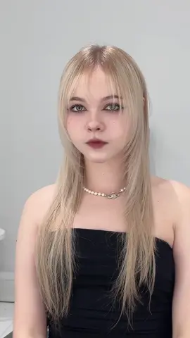 The Miyav Layer Effect: snatched in one cut. ✂️ See the bounce, feel the volume. Your turn, London. @vimhairlondon @miyav_vim #MiyavDesign #FaceFramingCut #PrecisionCut #LondonHairStylist #LondonHair   