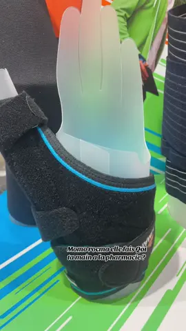 La même main lol #pourtoii #pourtoiiiiii #fyp #momorocma #humour 