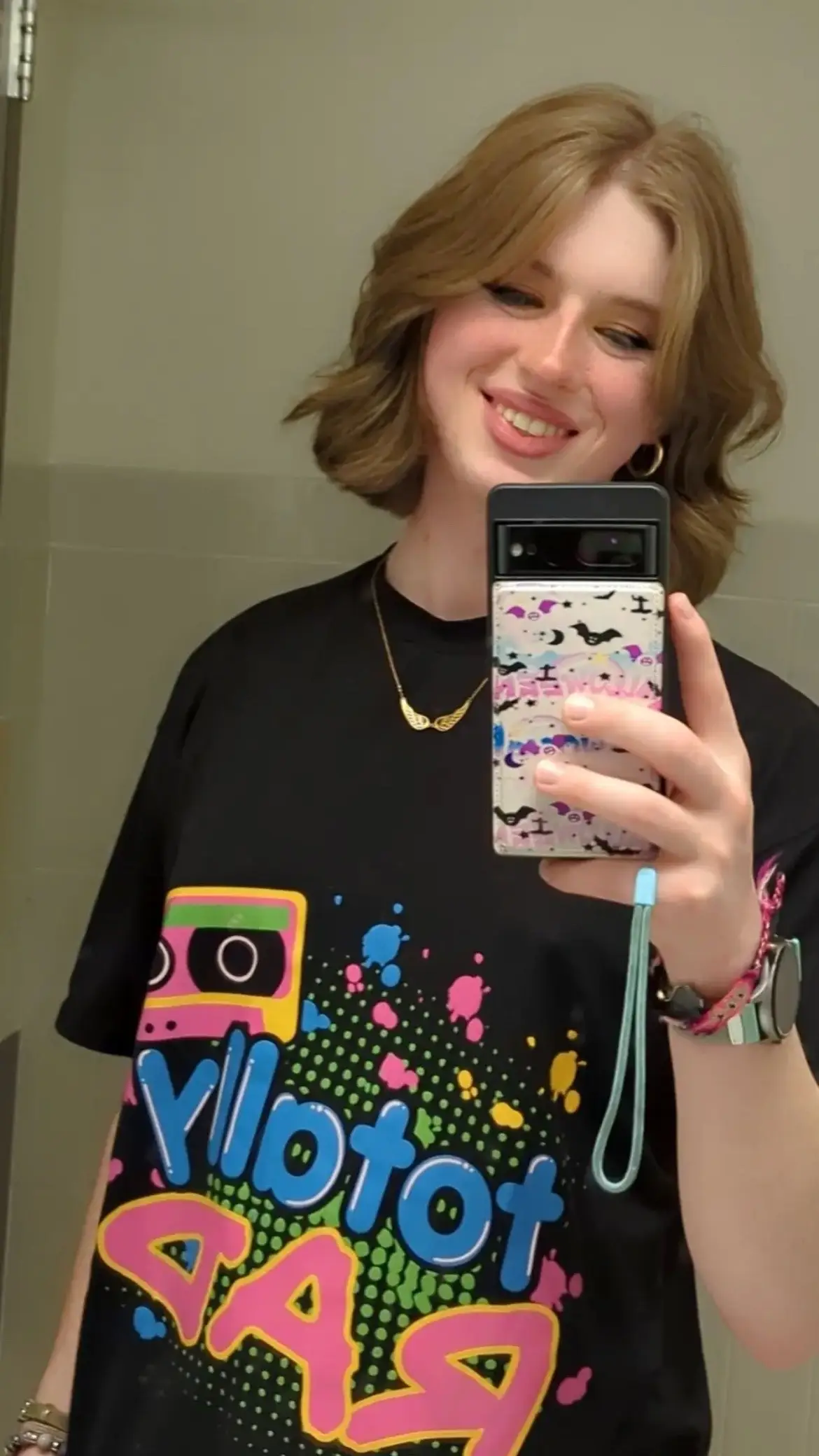 The shirt says “Totally Rad” btw🙃 #hottie #cute #selfies #filter #fyp 