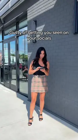 Guilty as charged 😉 . . #guilty #socialmedia #contentcreator #socialmediamanagement #757