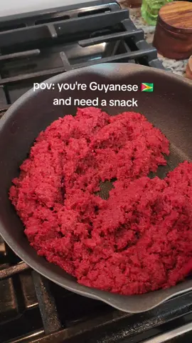 what do you think I'm making?👇 #coconut #dessert #guyanesetiktok🇬🇾 #guyanesefood #caribbeanfood 