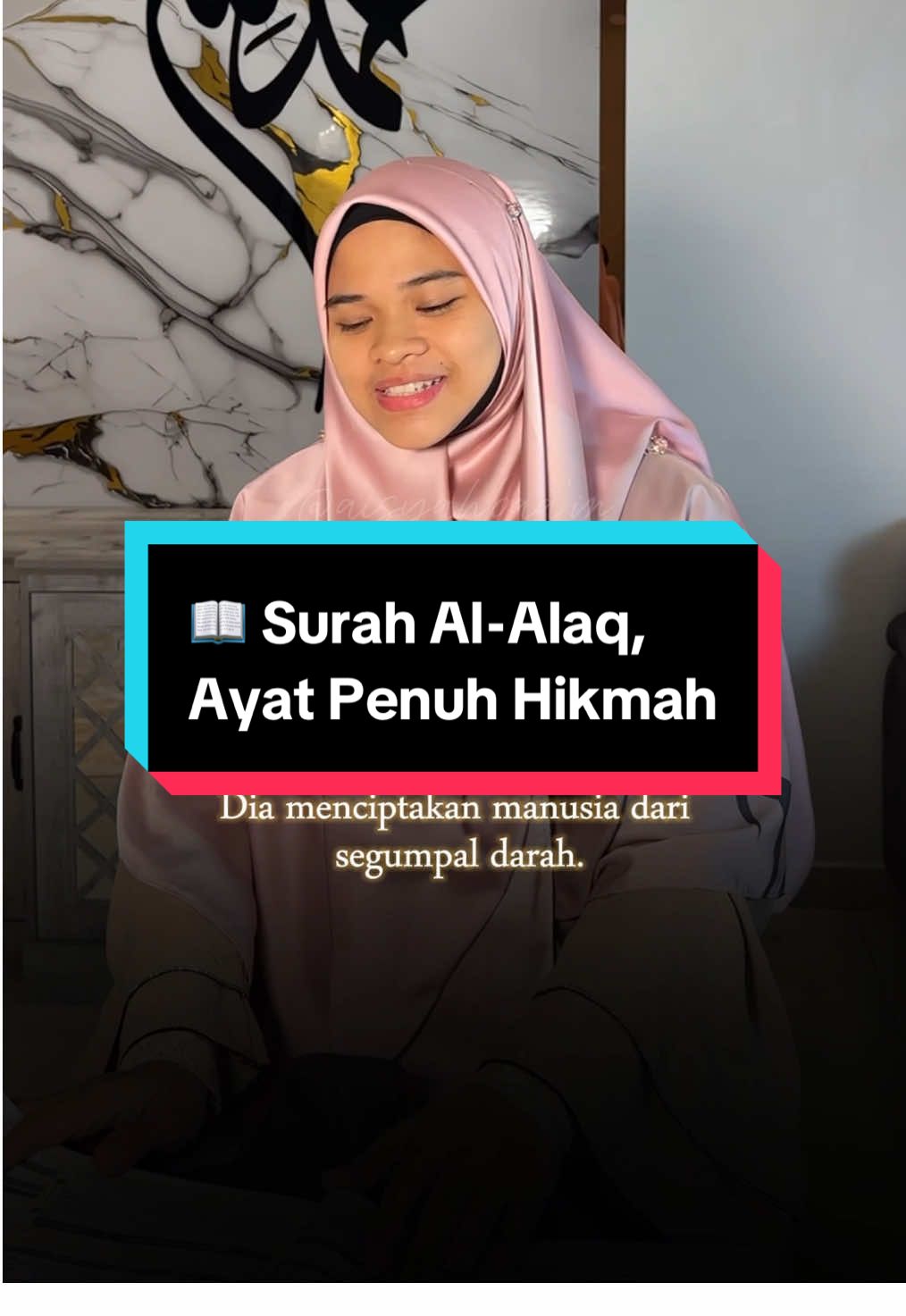 Jom sama-sama hayati bacaan Surah Al-Alaq. Semoga setiap ayat membawa ketenangan dan cahaya dalam hati kita. 💌 Jangan lupa like, komen & share. #surahalalaq #qurantime #ustazahaisyahbaain 