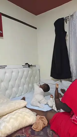 Mama twins daily routine and home therapy for baby Ian to regain his full legs strength 😊❤️ he usually need this 30 to 40 minutes a day and improvement is seen so far,both legs and his left hand needs therapy #fyppppppppppppppppppppppp #trendingvideo #bestcouple #obinnatv #everyone 