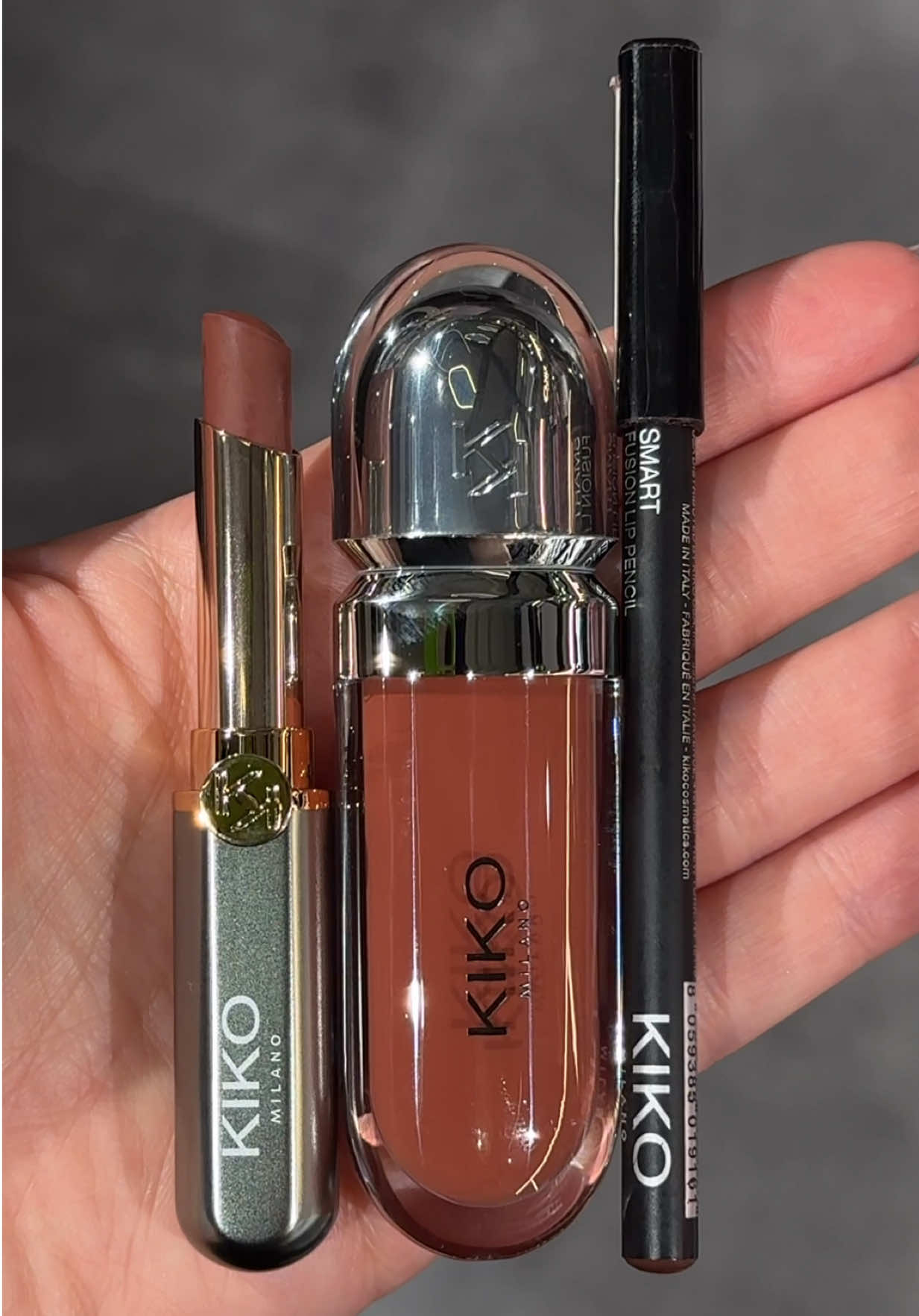 Sonbahar geldiyse eğer🍂 unlimited stylo 07 Smart fusion lip pencil 31 3D hydra lipgloss 20 #kiko #lipcombo #makeup #makyajperisi #makyajvideoları  @KIKO Milano @KIKO Milano USA 
