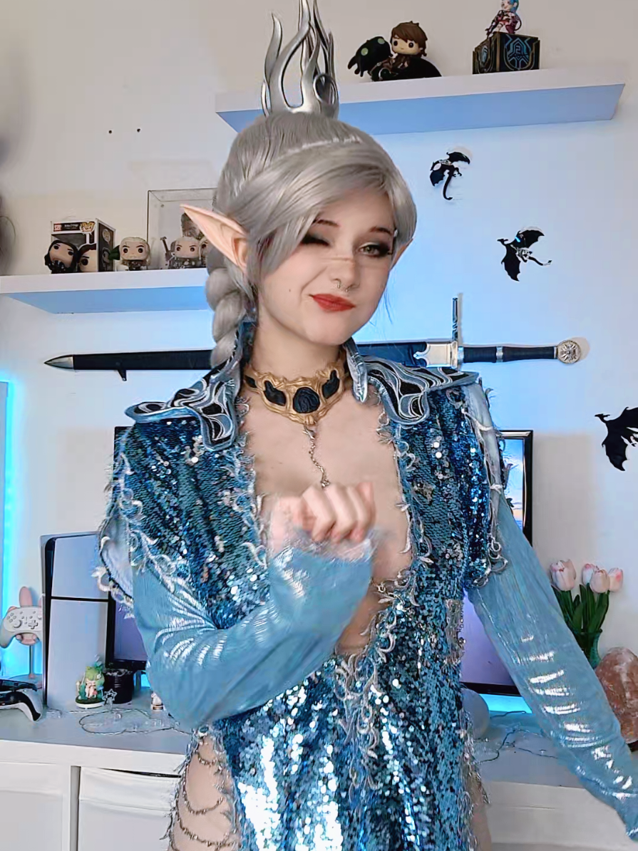 How do you like my new cosplay? 💙 #cosplay #shadowheart #shadowheartcosplay 
