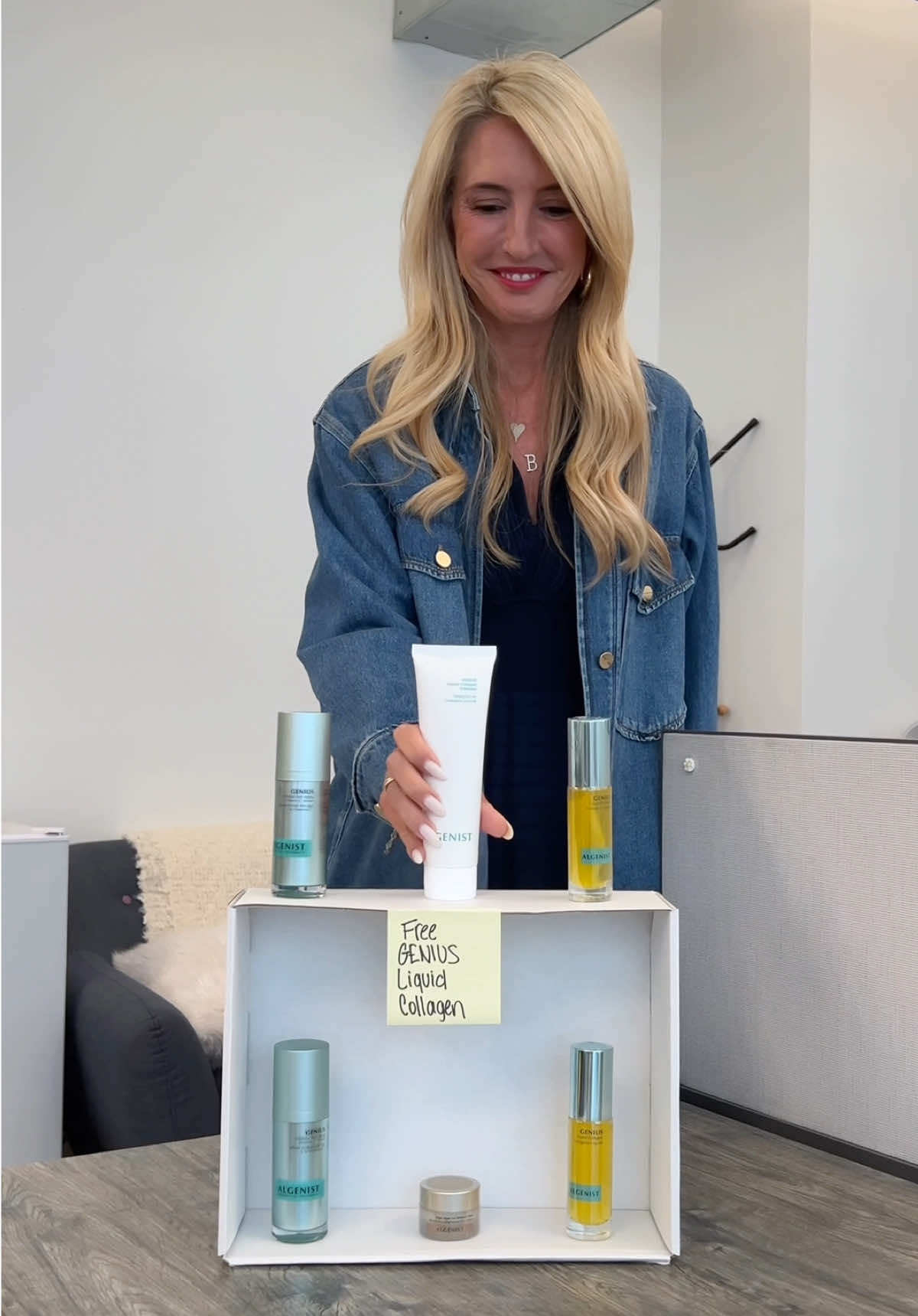 Proof that office games are better with a side of skincare. 😉 #algenist #skincare #skincareroutine #officegame #cleanbeauty 