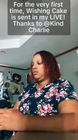 I appreciated it so much! Thank you, Kind Charlie🩷! It was the first time I saw this Gift in my LIVE.#tiktoklive #livehighlights #livegift #wishingcake 