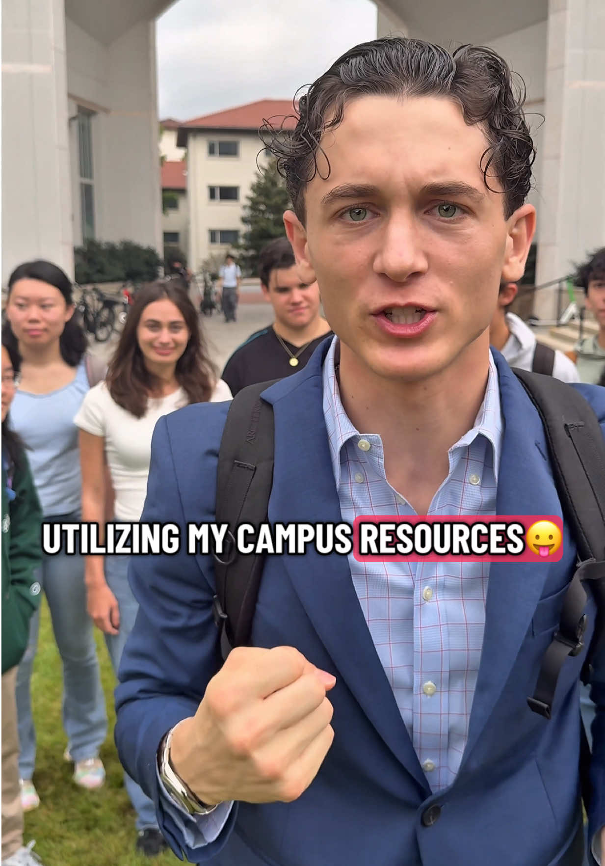 don’t let Mr. Smith see this😭🏫 #pitchperfect #acapella #sombr #thekidlaroi #college 