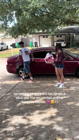 después de esto, no acepto menos  los amo mucho 💗 @alan_.bernal @adri⸆⸉ #fyp #flores #viral #xyzbca #amigos 