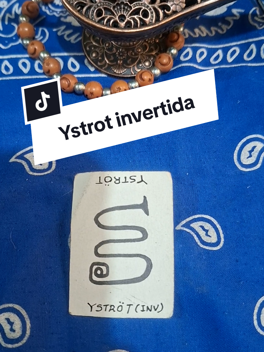 Ystrot invertida Aún es stiempo de enfocarnos en las rutinas, no es tiempo aún de romper círculos por hoy. #mensajedeldía 