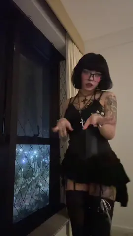 Dc:me🖤🖤🖤