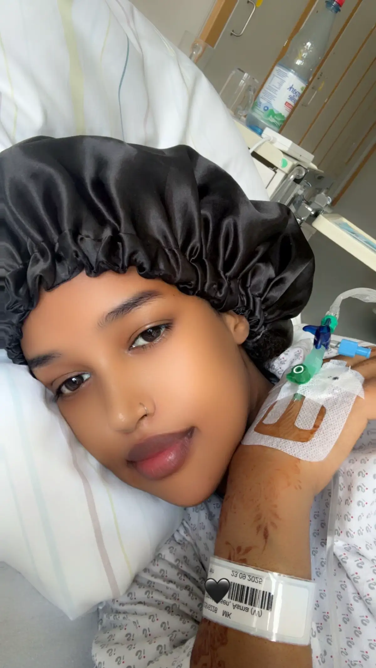 Alhamdulilah🫶🏽                                                                     @N.R.O✯ wehelkaygiiyey sxb waxatahay ciirsigayga illhy haika dayo wxn illhay ugu Mahadcelinaya  sida mrwalba garabkayga utahay alxm🥺🫶🏽❤️🫂 #azmuta #somalitiktok 