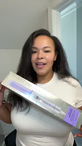 100000/10! This isn’t just a hair straightening tool. It’s a GAME CHANGER! Get silky, shiny, sleek hair wirhout the damage. ##silkyhair##shinyhair##silkpress##curlingiron##haircuttransformation##hairtutorial##hairtok##hairgrowth