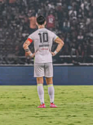 pov bikin anak dewa defeat🤣 #brunomoreira #persebaya #persebayafans #footballtiktok #fyp 
