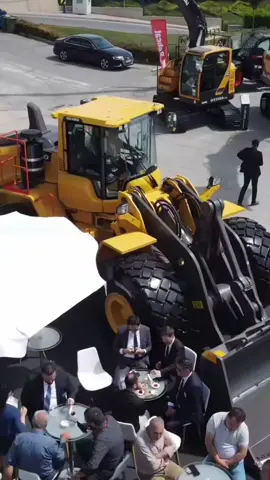 #في هذا اليوم #شفلات_كاوسكي #عملاقه #مشاهير_تيك_توك #v 