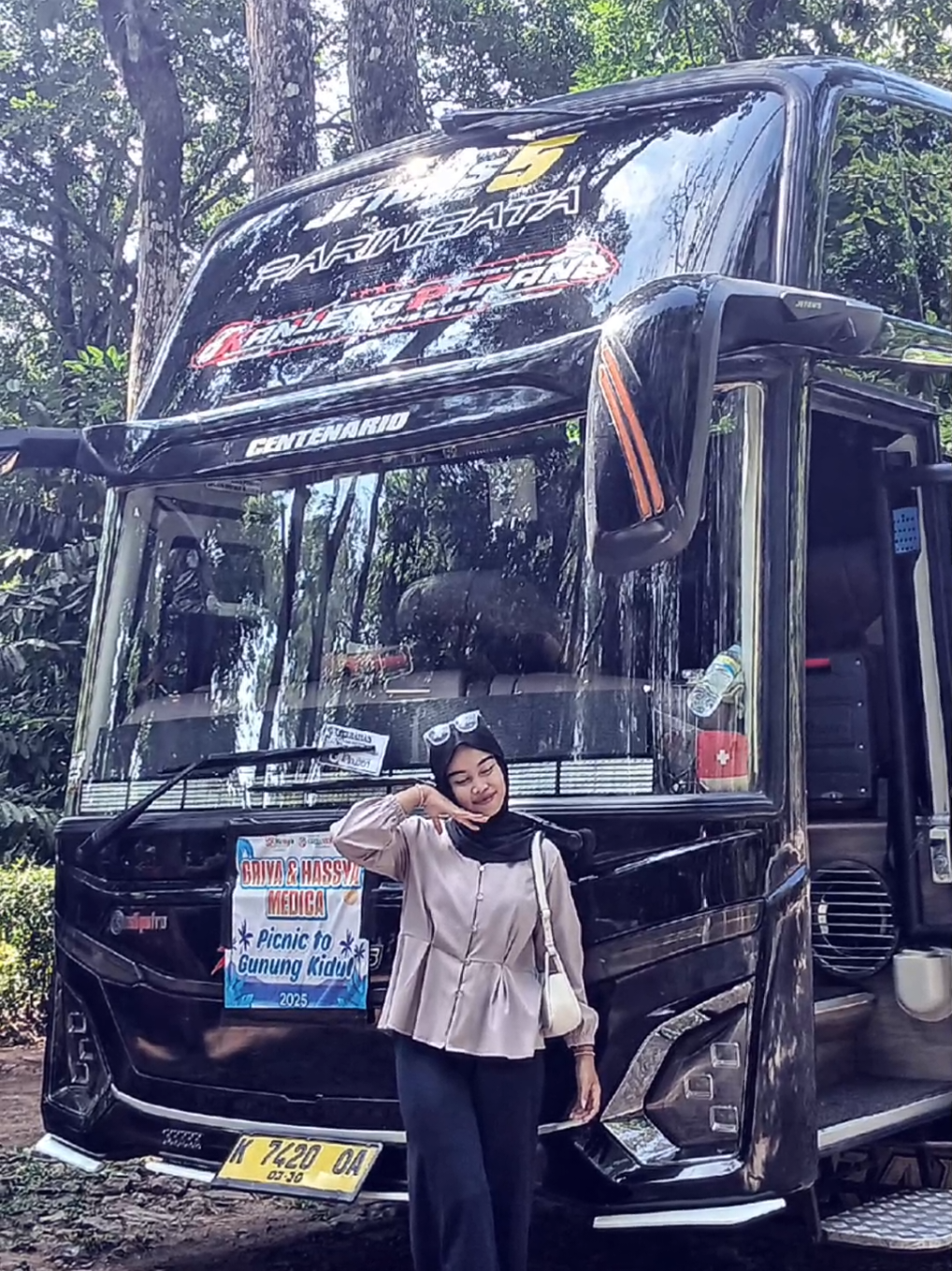 tolaa tolaa.. #bbtrans kanjeng paran #buspariwisata  #busmania #jogja #fyp 
