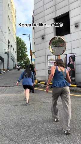 Korea be like…OMG #korea #seoul #koreatrip #koreatravel #southkoreatravel 