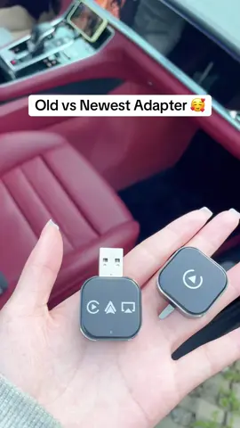 Screen mirror your phone and get wireless carplay all in 1!@Yurnlv  #tiktokshopsummerturnup   #carplay #wirelesscarplay   #caraccessories #tiktokshoprestock 