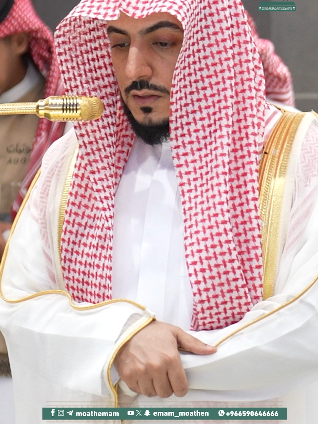 خلقُ السماوات والأرض آية لكل عاقل، ولكن المؤمنين هم من يعقلون تلك الآية ويتفكرون فيها ﴿خَلَقَ اللهُ السَّمَاواتِ والأَرْضَ بالْحَقِّ إنَّ فِي ذلِكَ لآيَةً لِلْمُؤْمِنِينَ﴾.  تلاوة فضيلة الشيخ د. #الوليد_الشمسان  من صلاة المغرب 4 ربيع الآخر 1447هـ.