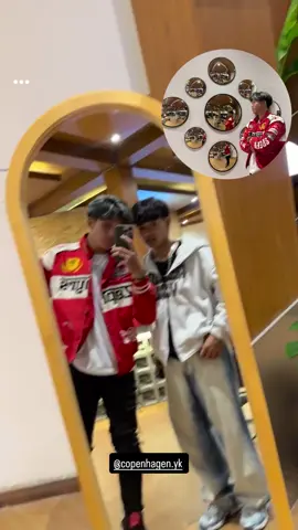 diaa gakk live, ternyata lagi nongs sama temannyaa#masshuda22 @Masshuda22 @IG : zorokun02 