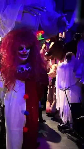 AY AUXILIO 🤡🤡🤡🤡!!!!! 🤣🤣🤣🤣🤣🤣🤣 #elcastillodelterror #unadisculpita #disfraces #halloween #halloweenmakeup 