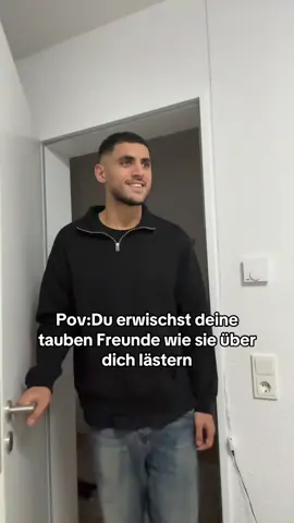 Licht ausmachen damit die ihre Zeichensprache nicht mehr sehen können#foryoupagе#fyp#goviral#funny 