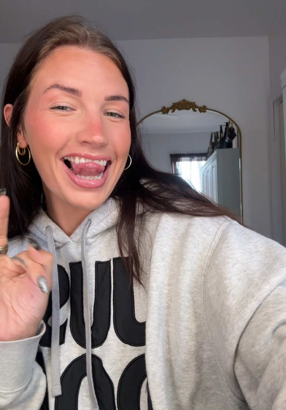 Note to self: dont decide you wanna look nice 20 min before you need to leave lol #grwm #getreasywithme #makeup #makeupgrwm #letsgetready #MakeupRoutine #fyp #fypシ #fypシ゚viral #iamidiotsandwich #grwmmakeup 