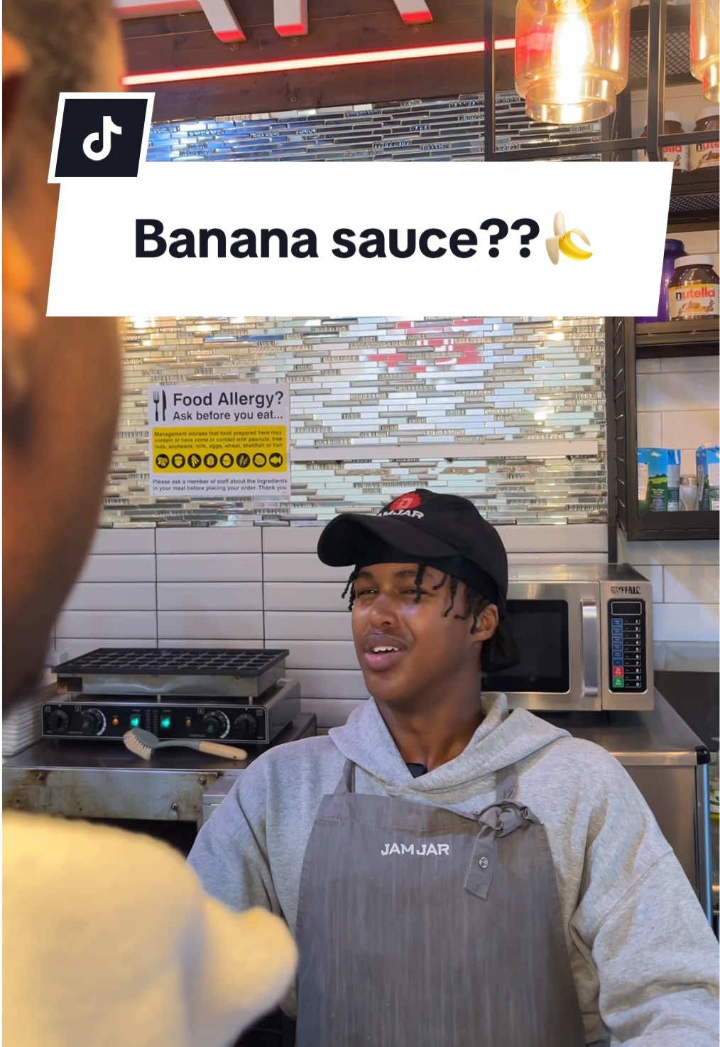 Banana sauce ?? 😮‍💨🍌 #jamjar #coventryroad #birmingham #waffle #desserts 