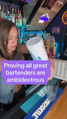 All great bartenders are ambidextrous at pouring #lefties #righthanded #bartending101 #beginnerbartender #exactopour 